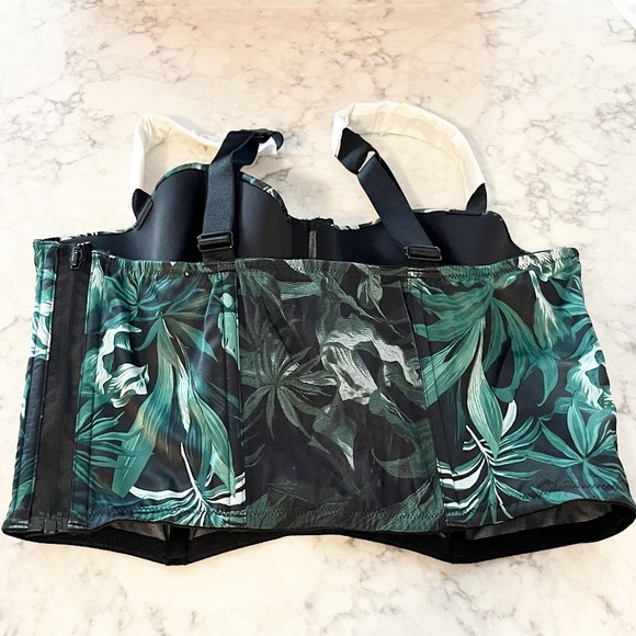 NWOT Victoria’s Secret Very Sexy Corset Bustier - Picture 9 of 12